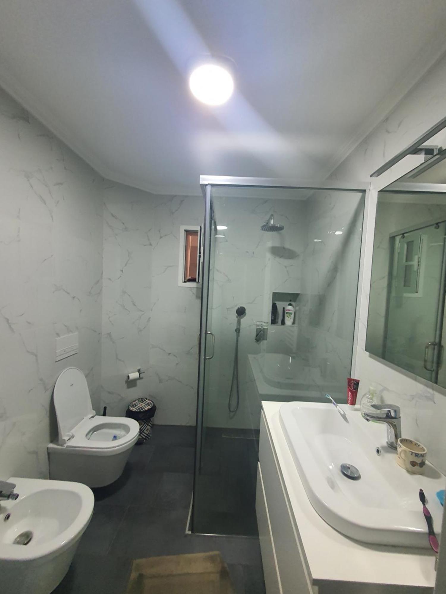 Chic Escape Near Blloku Apartament Tirana