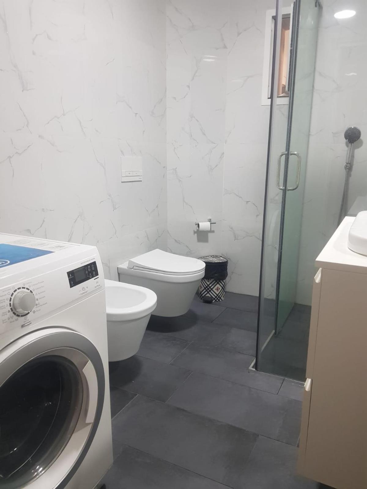 Apartament Chic Escape Near Blloku Tirana